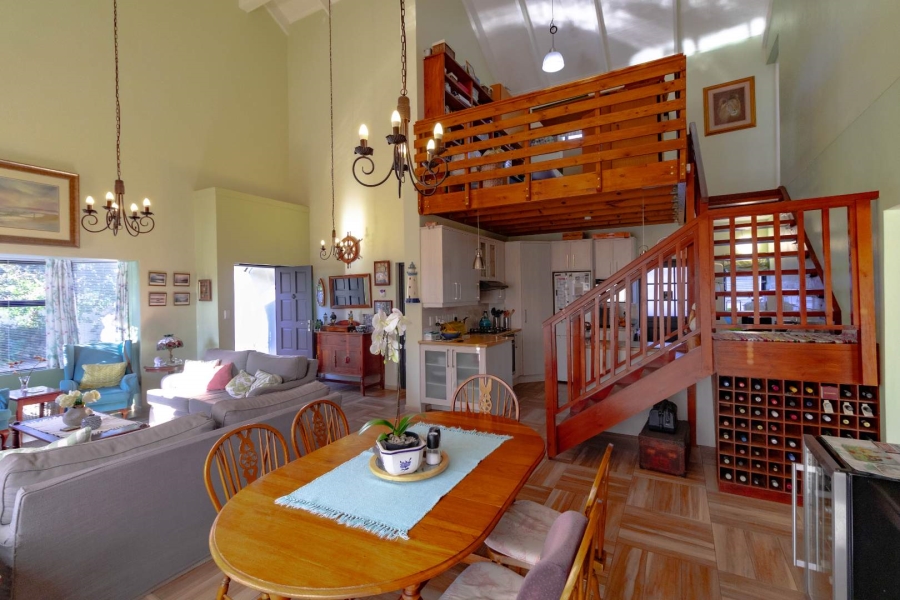 3 Bedroom Property for Sale in Sandbaai Western Cape